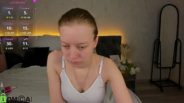 Snapshot of Michelle_Blond chatting on February 11, 2026, 9:36 am Michelle Blond online show from February 11, 2026, 9:36 am