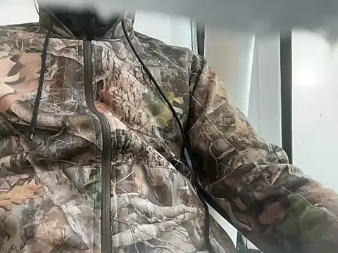 Snapshot of Mortero0o0 chatting on February 28, 2026, 6:53 pm Mortero0o0 online show from February 28, 2026, 6:53 pm