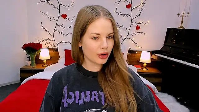 holy kitty online show from September 12, 2025, 9:20 am