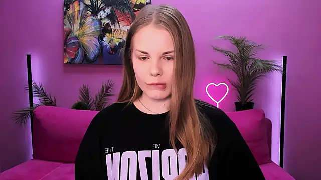 holy kitty online show from October 21, 2025, 1:23 pm