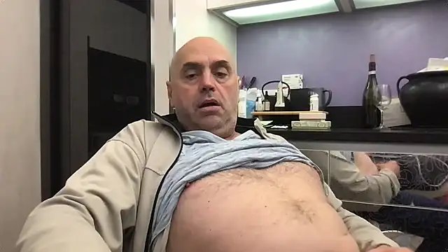 pantomax online show from November 24, 2025, 1:22 pm