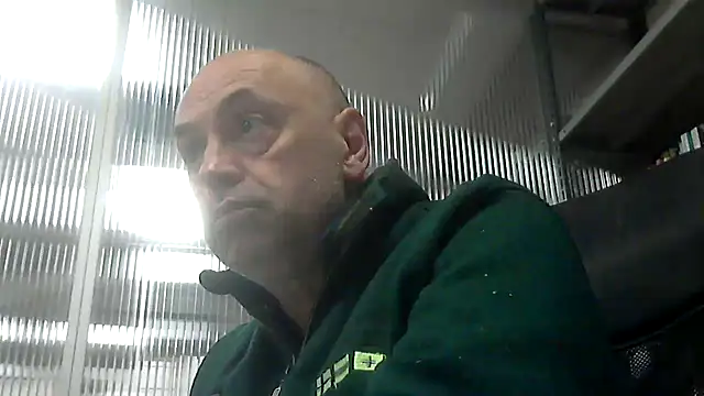 Snapshot of pantomax chatting on April 22, 2026, 12:13 am pantomax online show from April 22, 2026, 12:13 am