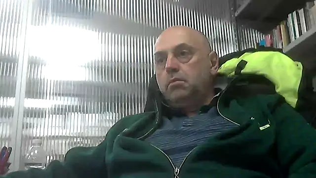 Snapshot of pantomax chatting on April 28, 2026, 11:32 pm pantomax online show from April 28, 2026, 11:32 pm
