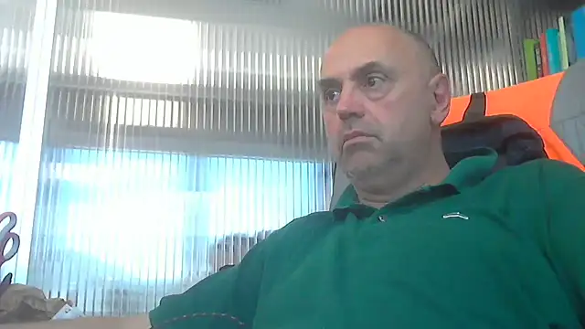 Snapshot of pantomax chatting on June 19, 2026, 10:52 am pantomax online show from June 19, 2026, 10:52 am