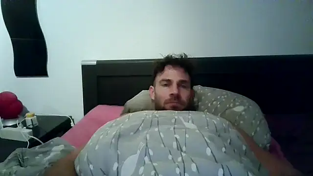 alpha-hunk online show from September 13, 2025, 8:30 pm