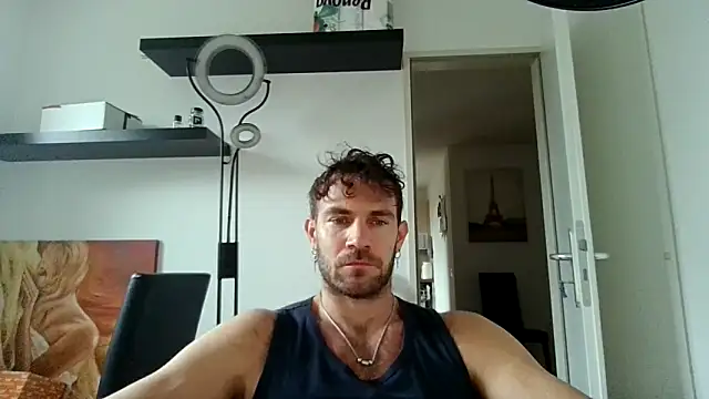 alpha-hunk online show from November 21, 2025, 1:43 pm