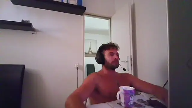 alpha-hunk online show from July 25, 2026, 12:47 pm
