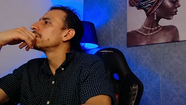 Sr Magnus  online show from February 26, 2025, 5:53 am