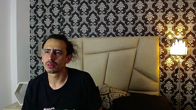 Sr Magnus  online show from March 11, 2025, 4:32 am