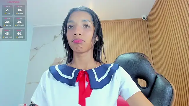 Snapshot of MAYROBERTSS chatting on December 2, 2025, 7:53 pm MAYROBERTSS online show from December 2, 2025, 7:53 pm