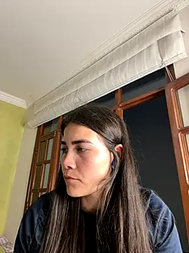 aurora divine online show from October 24, 2025, 10:50 pm