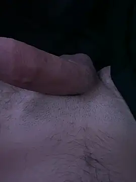 bigbeast19393 online show from December 10, 2024, 7:37 am