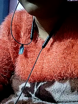 ruhi2003 online show from December 17, 2024, 5:15 pm