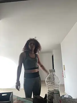 zahrivk1 online show from March 7, 2025, 7:38 pm