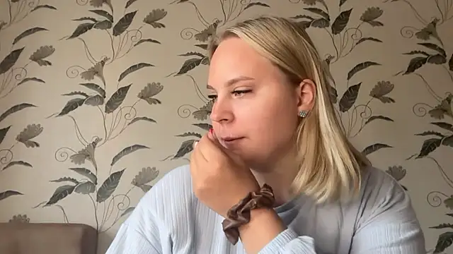 Thalia  Star online show from September 26, 2025, 10:19 am