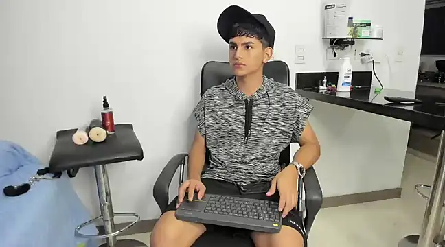 Lyam ap online show from January 15, 2025, 8:41 am