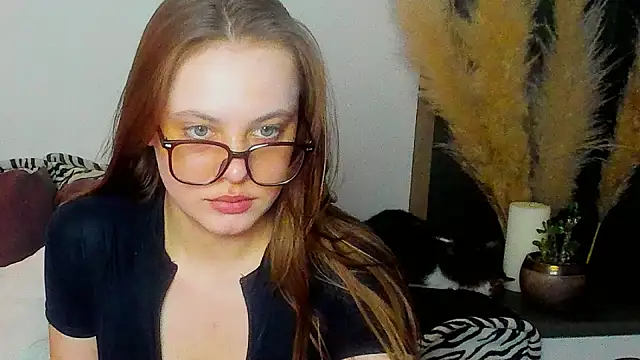 Snapshot of rora_skyline chatting on February 24, 2026, 10:08 pm rora skyline online show from February 24, 2026, 10:08 pm