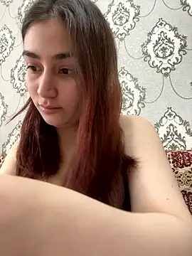 Snapshot of StormBeverly chatting on January 9, 2026, 8:17 am StormBeverly online show from January 9, 2026, 8:17 am