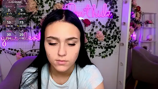 CooperAllana online show from December 6, 2024, 7:43 am