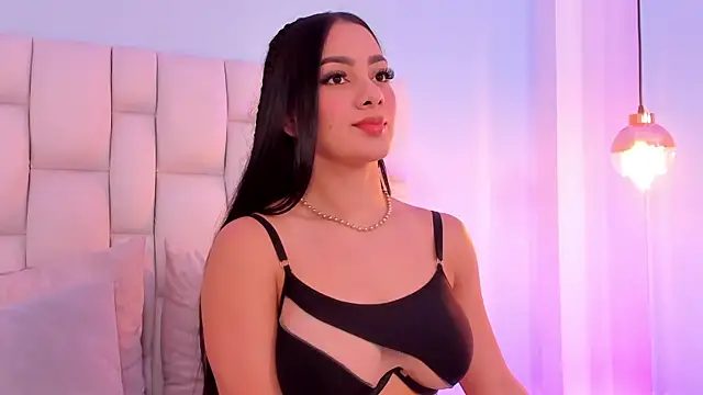 mallie quinn online show from March 3, 2026, 1:17 pm