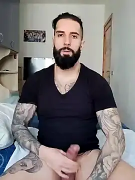 Snapshot of Gioeltoro89 chatting on December 5, 2024, 1:06 pm Gioeltoro89 online show from December 5, 2024, 1:06 pm