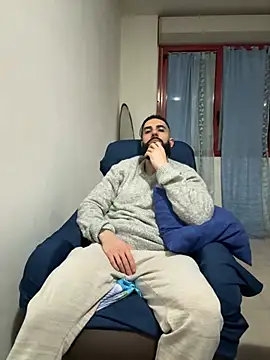 Snapshot of Gioeltoro89 chatting on March 9, 2025, 7:26 pm Gioeltoro89 online show from March 9, 2025, 7:26 pm