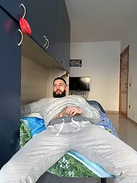 Snapshot of Gioeltoro89 chatting on March 11, 2025, 3:45 pm Gioeltoro89 online show from March 11, 2025, 3:45 pm