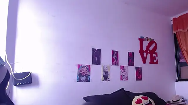 gigiqueen 18 online show from October 21, 2025, 3:46 pm