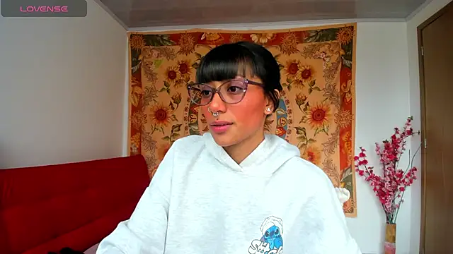 Snapshot of Demeter__ chatting on November 10, 2025, 7:13 pm Demeter online show from November 10, 2025, 7:13 pm