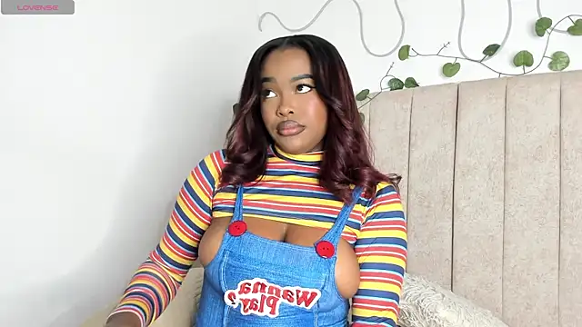 Kaseydelvey online show from March 24, 2026, 10:26 pm