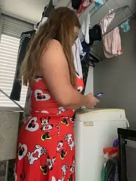 AntonellaAlondra4 online show from February 14, 2025, 1:51 pm