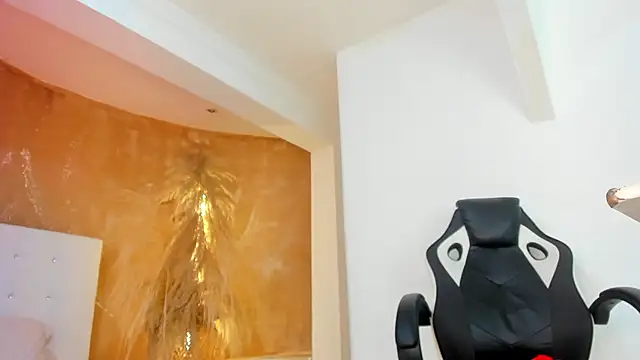 Snapshot of APRILL_FOXX chatting on January 26, 2025, 5:02 pm APRILL FOXX online show from January 26, 2025, 5:02 pm