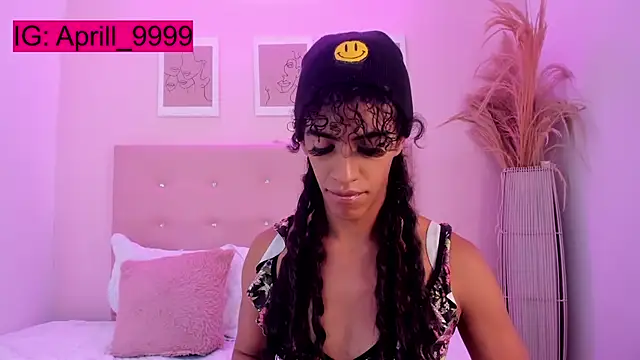 Snapshot of APRILL_FOXX chatting on December 13, 2025, 7:53 pm APRILL FOXX online show from December 13, 2025, 7:53 pm