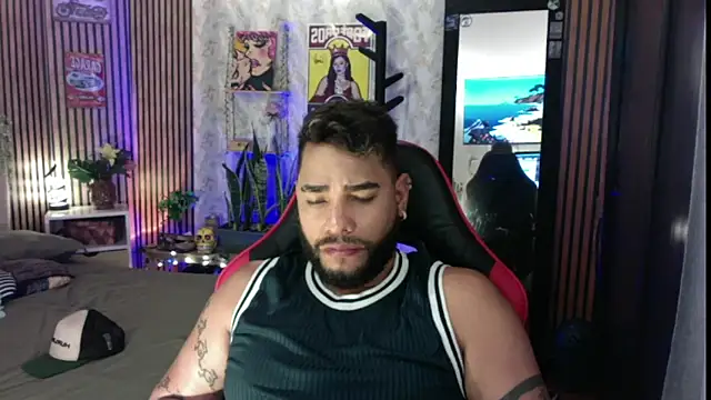 Chris Gatito online show from March 11, 2026, 7:42 pm