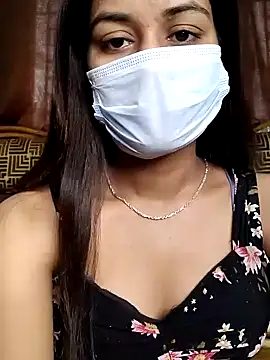 Snapshot of its_sophiaa chatting on January 14, 2025, 6:56 am its sophiaa online show from January 14, 2025, 6:56 am