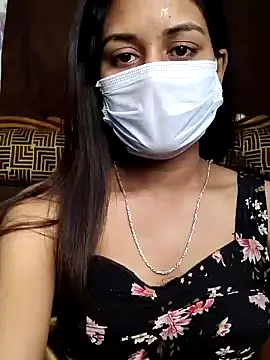 Snapshot of its_sophiaa chatting on January 21, 2025, 1:43 pm its sophiaa online show from January 21, 2025, 1:43 pm