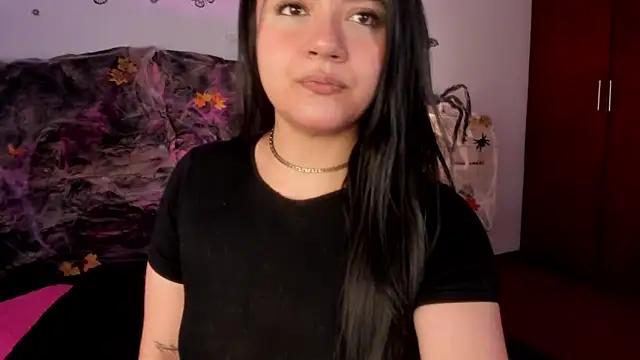 DesireSweet online show from October 27, 2025, 12:20 pm