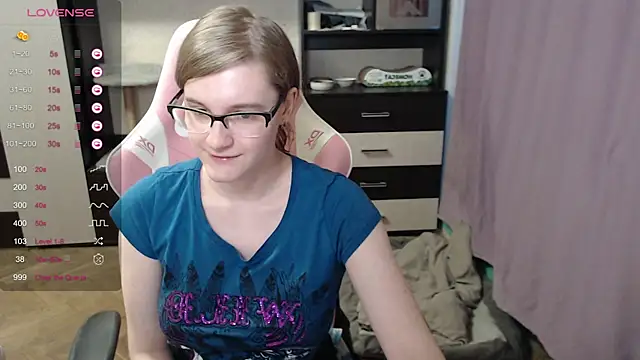 Snapshot of Tomato_Tease chatting on October 24, 2025, 1:40 pm Tomato Tease online show from October 24, 2025, 1:40 pm