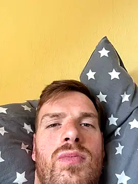 Snapshot of Maicolino96 chatting on October 2, 2025, 9:49 am Maicolino96 online show from October 2, 2025, 9:49 am