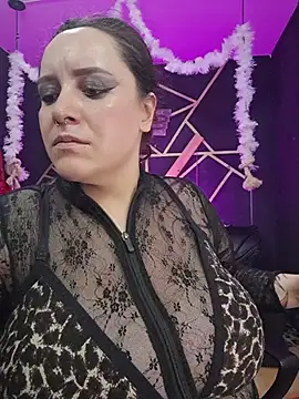 Gelena Black online show from January 7, 2026, 9:17 pm