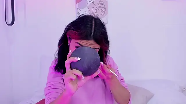 samantha  fairy online show from February 3, 2025, 1:19 pm