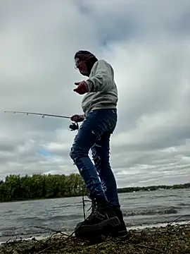 KSwonderland6 online show from October 22, 2025, 3:45 pm