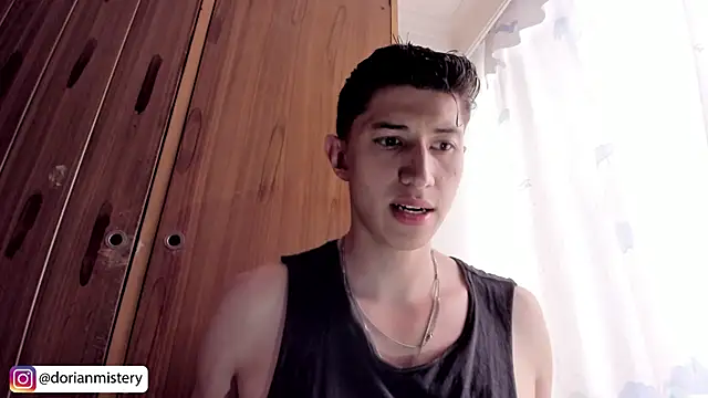 Dorianmistery2322  online show from April 9, 2026, 3:39 pm