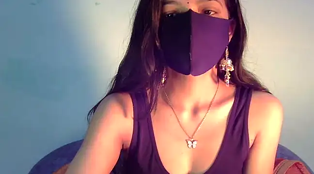 Snapshot of Cute_Alaina chatting on February 9, 2025, 1:00 am Cute Alaina online show from February 9, 2025, 1:00 am