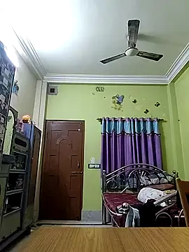 Royalgirl667 online show from December 7, 2024, 6:04 pm