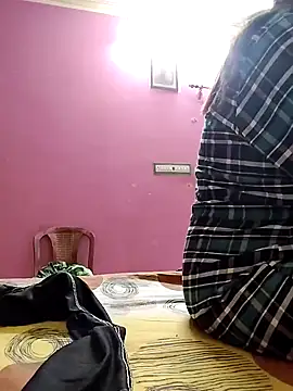 Royalgirl667 online show from December 11, 2024, 1:58 am