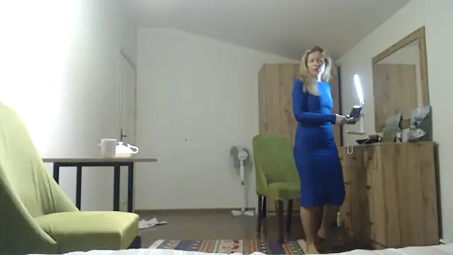 Juli julyyy online show from January 12, 2025, 12:18 am