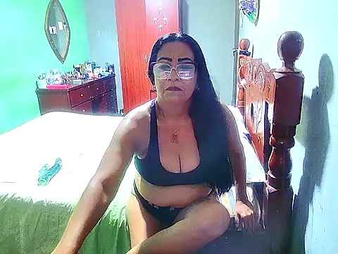 rosi pamela online show from December 5, 2024, 2:11 pm