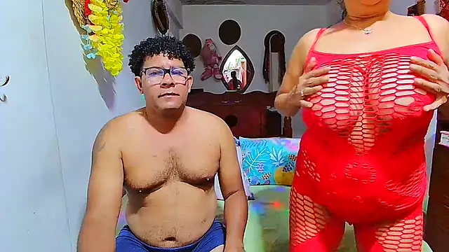 rosi pamela online show from April 7, 2026, 8:31 pm