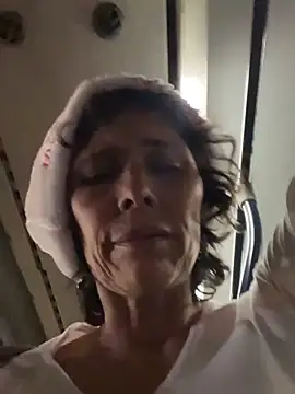 MireyaTorresGu online show from December 19, 2025, 1:12 am